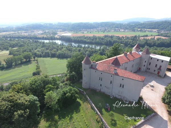 Maison à vendre 23 pièces JUJURIEUX (01)