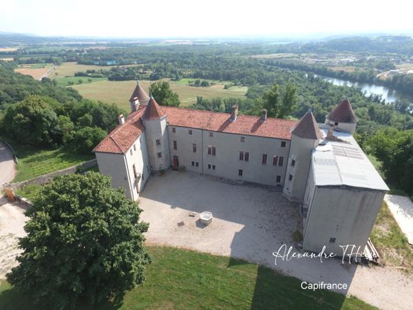 Maison à vendre 23 pièces JUJURIEUX (01)