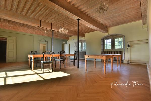 Maison à vendre 23 pièces JUJURIEUX (01)