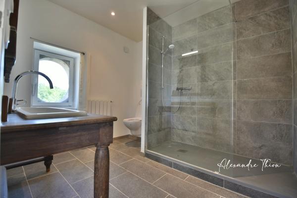 Maison à vendre 23 pièces JUJURIEUX (01)