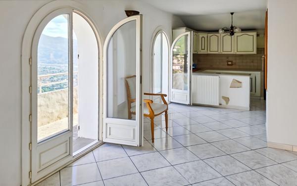 Maison à vendre    3 pièces • 60 m2 Gattières