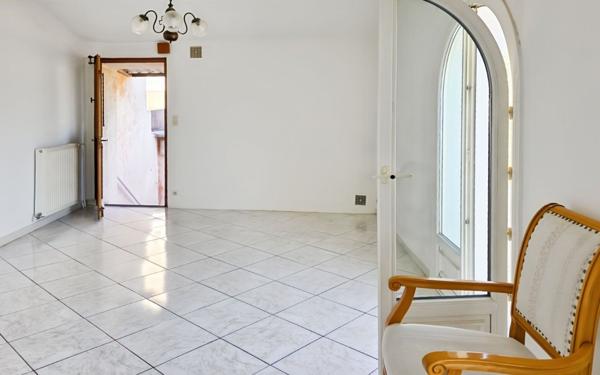 Maison à vendre    3 pièces • 60 m2 Gattières