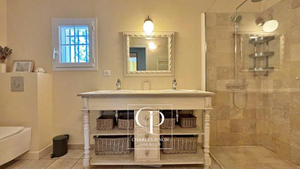 Maison à vendre 7 pièces ROGNES (13)