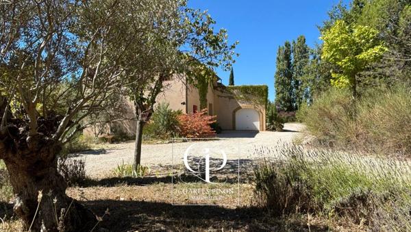 Maison à vendre 7 pièces ROGNES (13)