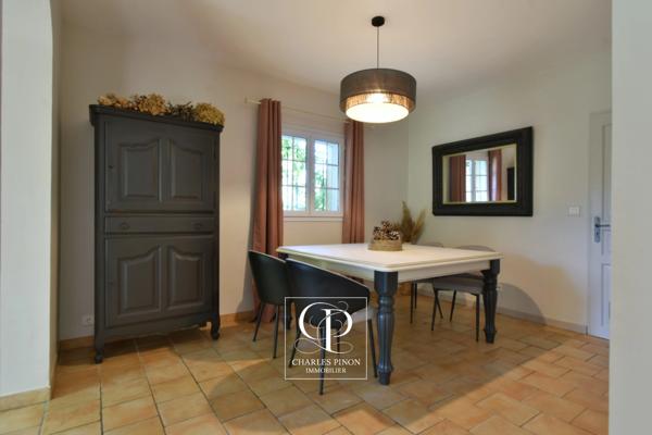 Maison à vendre 7 pièces ROGNES (13)