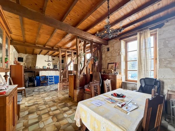 Maison à vendre 5 pièces GONDRIN (32)