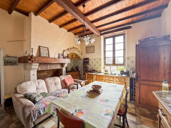 Maison à vendre 5 pièces GONDRIN (32)