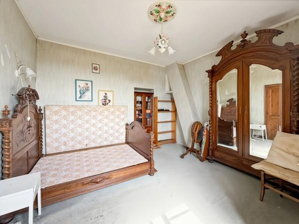 Maison à vendre 5 pièces GONDRIN (32)
