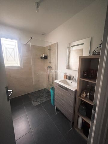 Maison familiale de 3 chambres - 90 m² sur 963 m² de terrain