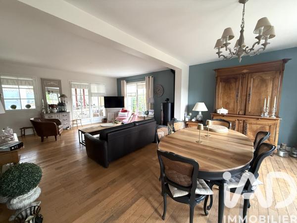 Maison à vendre 7 pièces 200 m² Vieux-Moulin