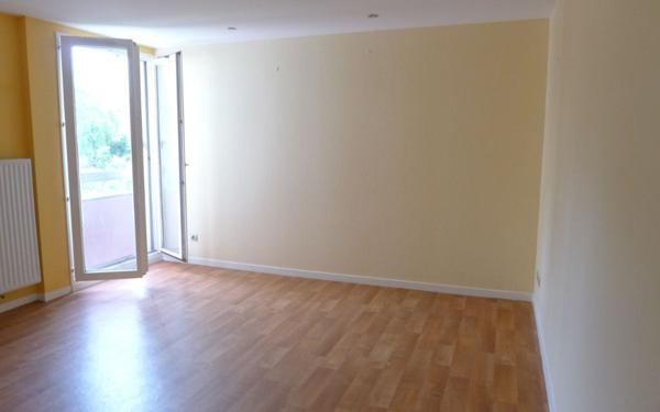 Appartement à louer    1 pièce • 22,67 m2 Fontaine-lès-Dijon