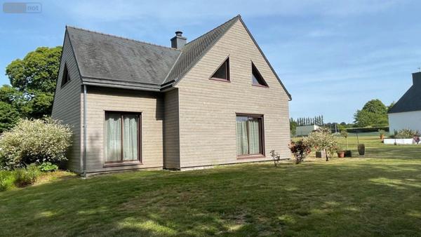 Maison à vendre à Saint-Hernin dans le Finistère (29270), ref : STH194