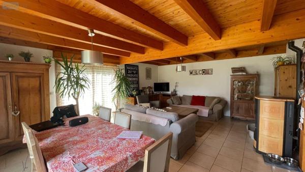 Maison à vendre à Saint-Hernin dans le Finistère (29270), ref : STH194