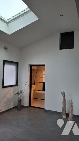 Sur la commune de DRANCY (Seine-Saint-Denis) Maison de 4 pièces principales 