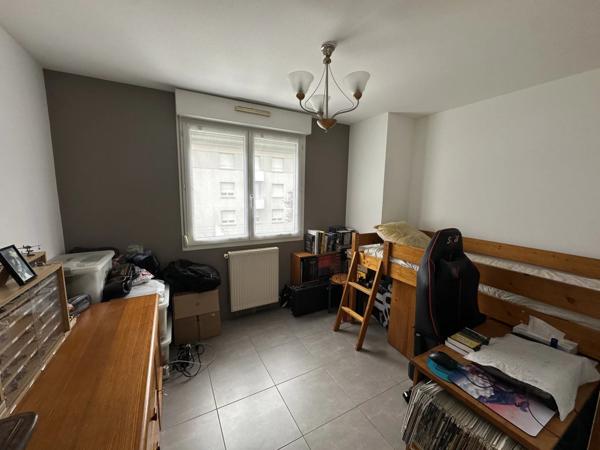 Appartement A Vendre 5 pièce Quartier toison d'or