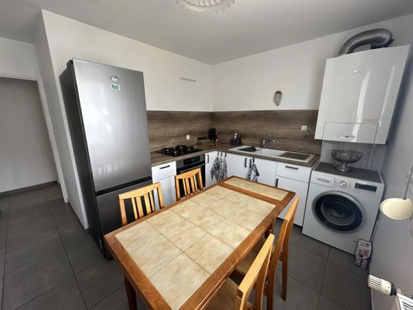 Appartement A Vendre 5 pièce Quartier toison d'or