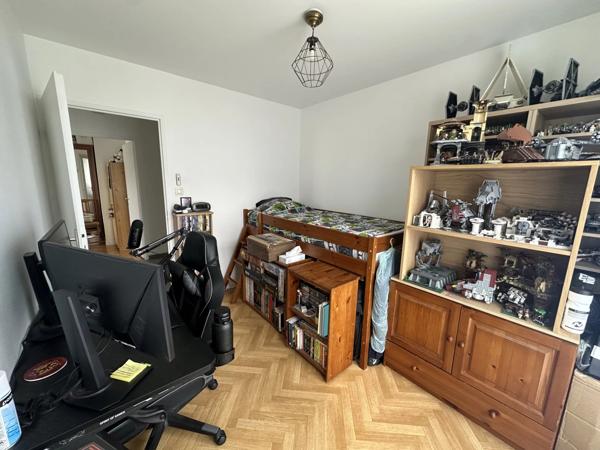 Appartement A Vendre 5 pièce Quartier toison d'or