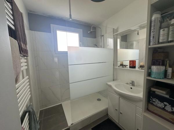 Appartement A Vendre 5 pièce Quartier toison d'or