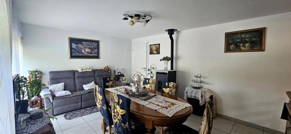 Maison mitoyenne refaite à neuf – 122 m² – Moussey