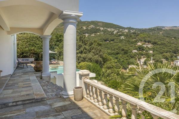 Maison à vendre  6 pièces - 228 m 2   BRANDO  - 202
