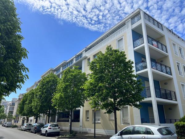 Appartement Les Sables D Olonne 2 pièces 56 m² terrasse proche centre ville et gare