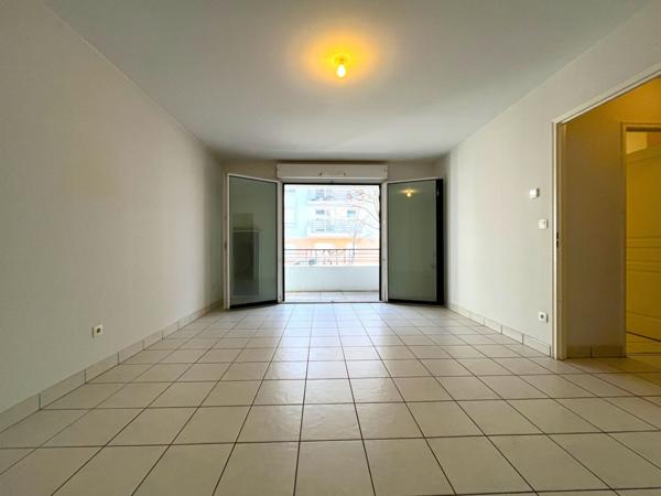 Appartement Les Sables D Olonne 2 pièces 56 m² terrasse proche centre ville et gare