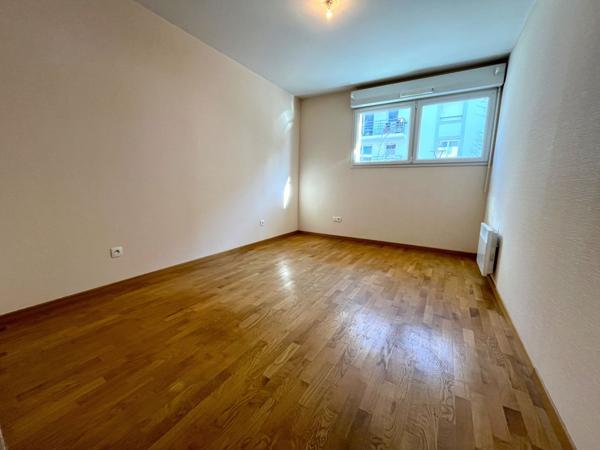 Appartement Les Sables D Olonne 2 pièces 56 m² terrasse proche centre ville et gare