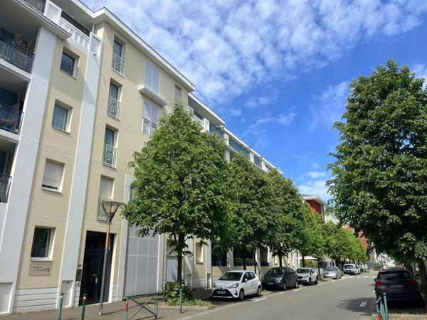 Appartement Les Sables D Olonne 2 pièces 56 m² terrasse proche centre ville et gare