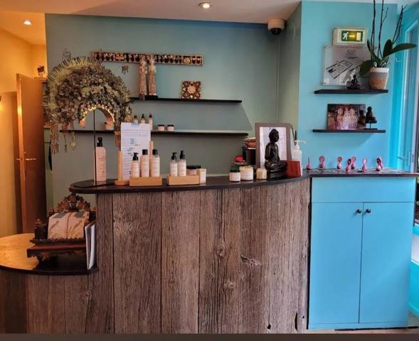 Immobilier Paris 11ème (75011) – Local commercial 170m2 – 4 800 €