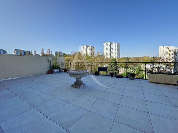 MASSY VILLAINE Appartement 3 pièces avec terrasse !