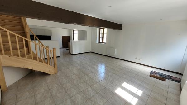 Maison 91m² hab, cuis,s/séjour, 3 ch + cave dépendance / terrain 694m²