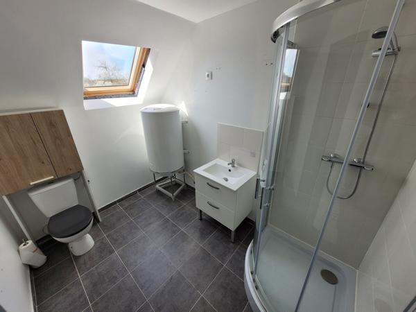 Maison 91m² hab, cuis,s/séjour, 3 ch + cave dépendance / terrain 694m²