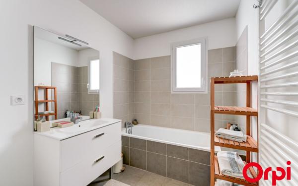 Maison à vendre    4 pièces • 87,63 m2 Vénissieux