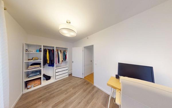 Appartement à vendre    5 pièces • 99,80 m2 Coupvray