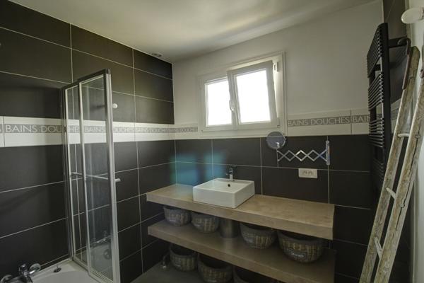 Maison Houilles 5 pièce(s) 92 m2 (superficie habitable ) et 154.49m² (surface totale au sol) , Houilles