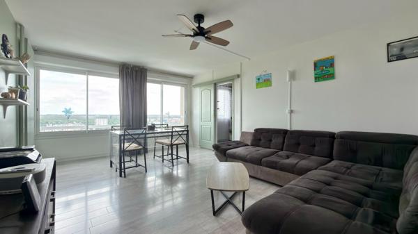Appartement Corbeil Essonnes 5 pièce(s)