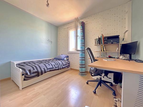 Maison 5 pièces - 95 m² Exclusivité efficity