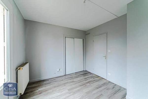 Appartement à vendre 4 pièces 65.14m² Roanne (42300)