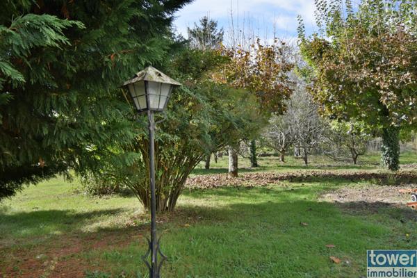 Proche Bergerac Maison de village de 176m2 sur terrain 2000m2
