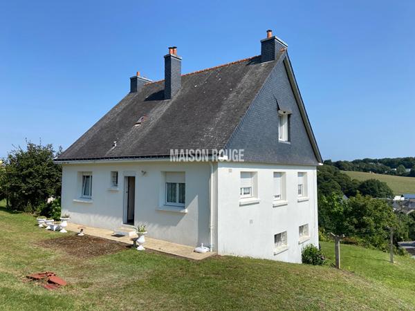 Maison individuelle au calme avec vue dégagée, à 5 minutes de l'hyper centre, proche commerces, terrain de 1000m2