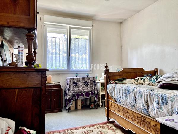 Maison individuelle au calme avec vue dégagée, à 5 minutes de l'hyper centre, proche commerces, terrain de 1000m2