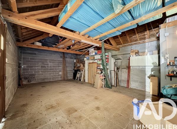 Maison à vendre 4 pièces 90,68 m² Peyre en Aubrac