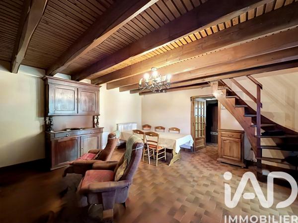 Maison à vendre 4 pièces 90,68 m² Peyre en Aubrac