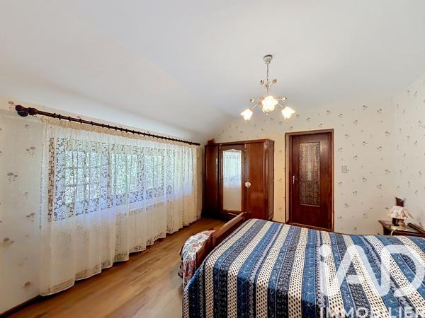 Maison à vendre 4 pièces 90,68 m² Peyre en Aubrac