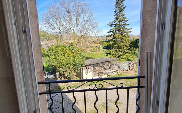 Appartement à louer    4 pièces • 119 m2 Châteauneuf-Grasse