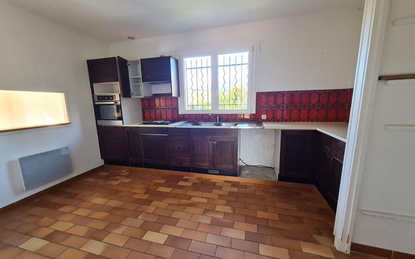 Appartement à louer    4 pièces • 119 m2 Châteauneuf-Grasse