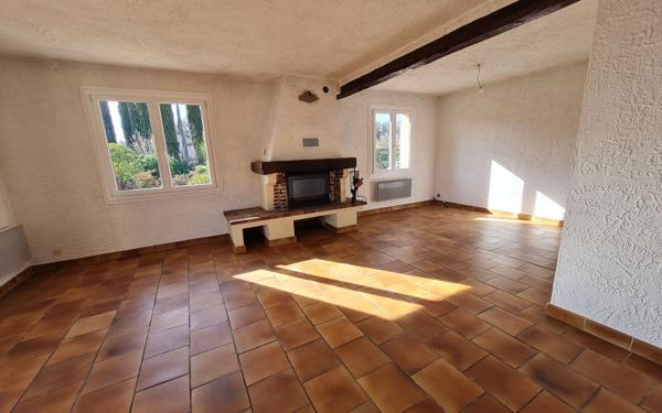 Appartement à louer    4 pièces • 119 m2 Châteauneuf-Grasse