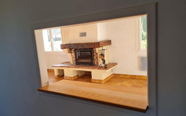 Appartement à louer    4 pièces • 119 m2 Châteauneuf-Grasse