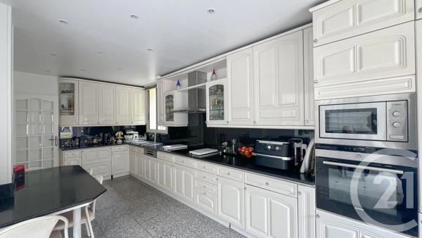 Maison à vendre  9 pièces - 270 m 2   LE PERREUX SUR MARNE  - 94