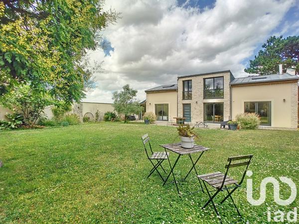 Maison à vendre 6 pièces 240 m² Thoiry